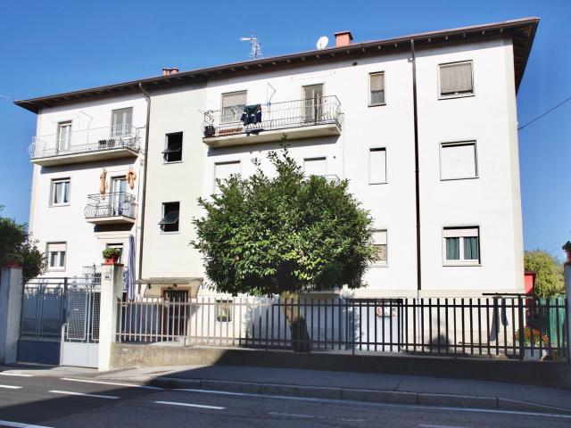 Appartamento in vendita di 80 m² in Largo Papa Giovanni XXIII, 44