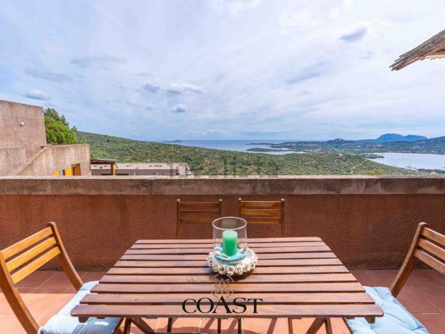 Appartamento in vendita di 80 m² in Località Cugnana Verde, 27