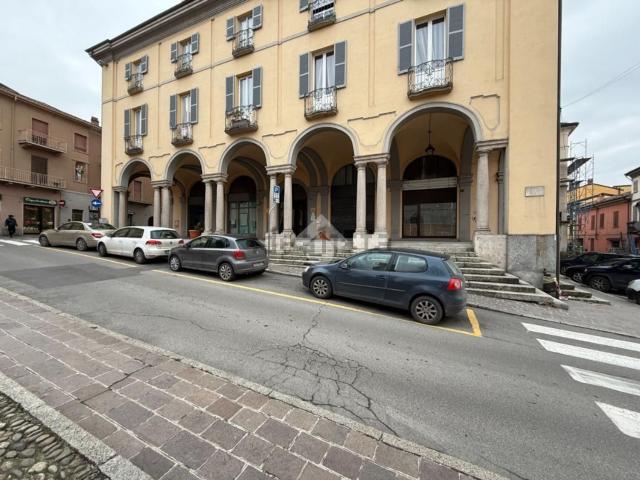 Appartamento in vendita di 80 m² in Piazza Vittorio Veneto, 27