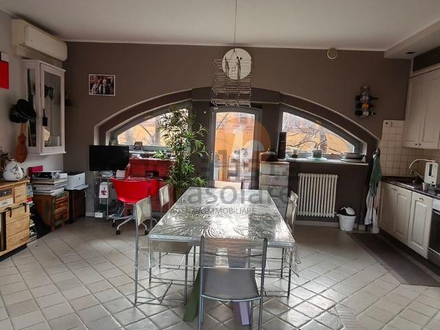 Appartamento in vendita di 80 m² in Piazza Andrea Costa