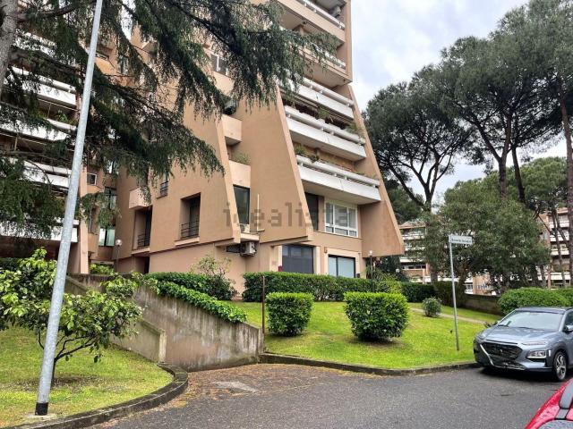 Appartamento in vendita di 80 m² in Piazza Bernardo Zamagna, 54