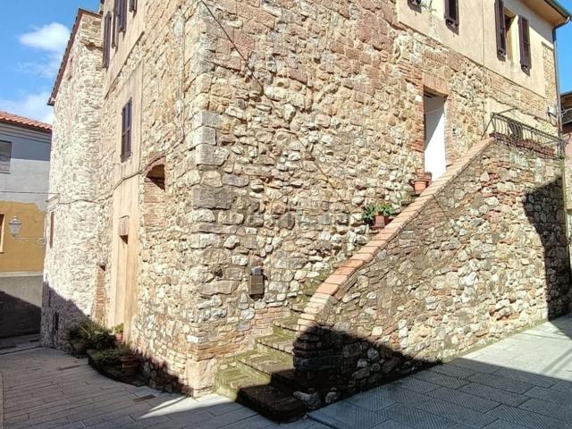 Appartamento in vendita di 80 m² in Piazza Castello, 1