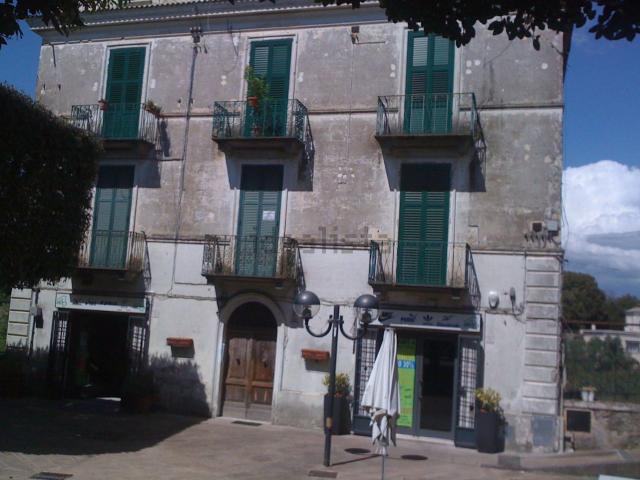 Appartamento in vendita di 80 m² in Piazza G. Garibaldi