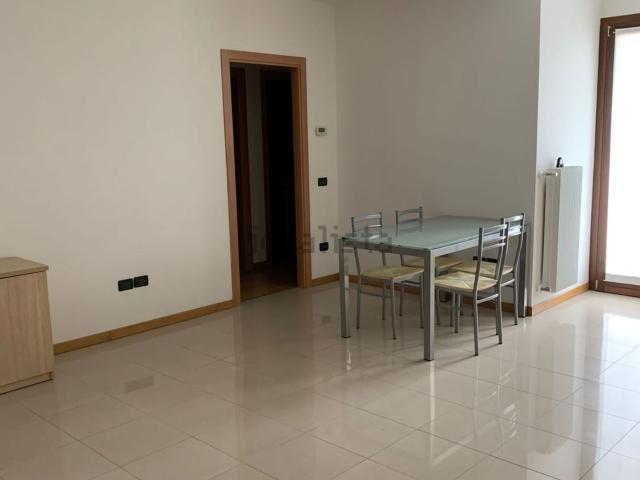 Appartamento in vendita di 80 m² in Piazza Luciano Rigo
