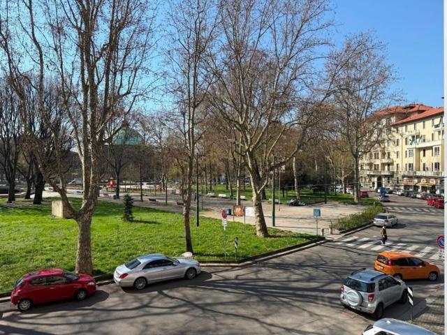 Appartamento in vendita di 80 m² in Piazzale Gabriele Rosa, 16