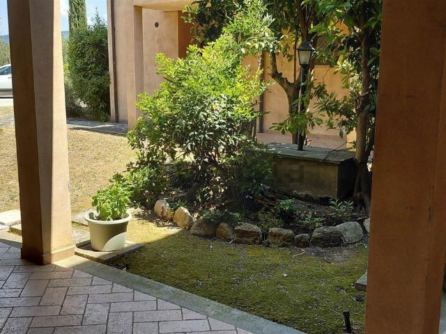 Appartamento in vendita di 80 m² in Strada della Fattoria, 288