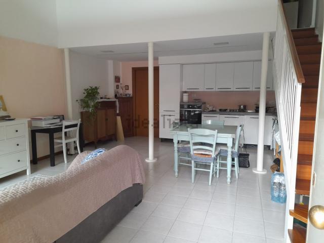 Appartamento in vendita di 80 m² in Strada delle Marche
