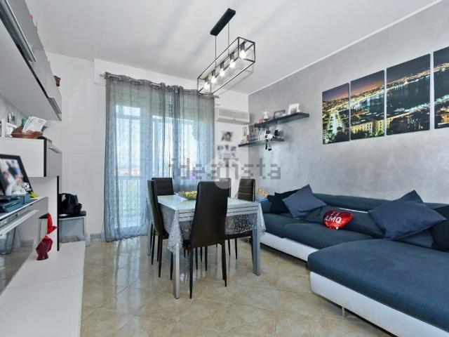 Appartamento in vendita di 80 m² in Strada Piossasco, 2