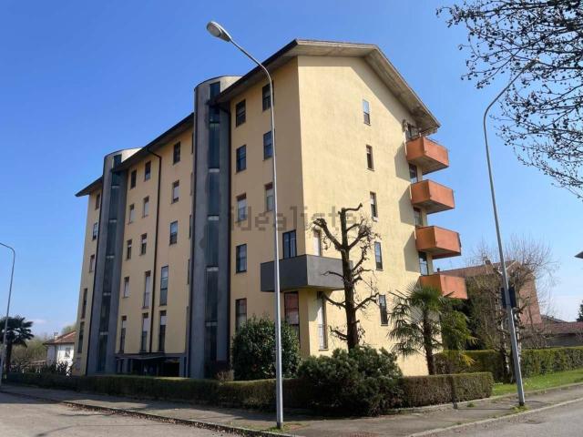 Appartamento in vendita di 80 m² in Strada Regione Croce, 22