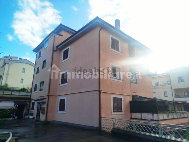 Appartamento in vendita di 80 m² in Traversa Campo della Fiera