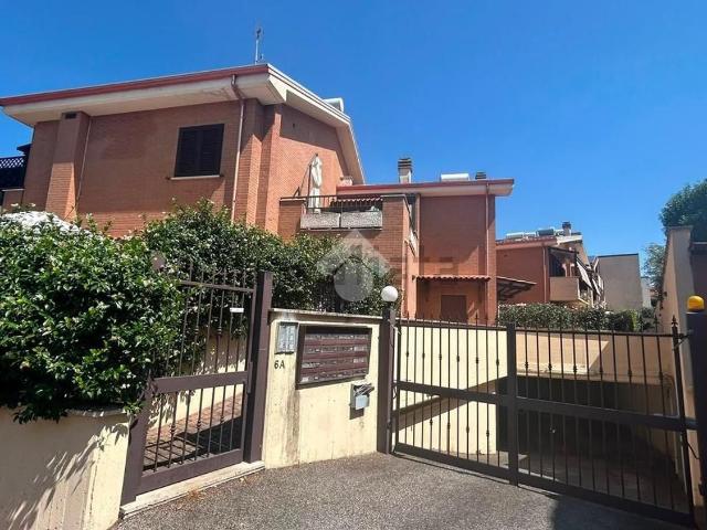 Appartamento in vendita di 80 m² in Vicolo dei Ceraseti, 6