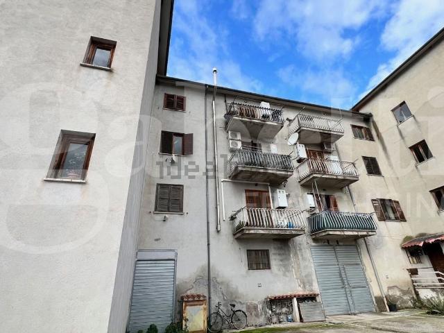 Appartamento in vendita di 80 m² in Via Taschini, 10