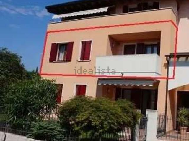 Appartamento in vendita di 80 m² in Via Tenente Zanon