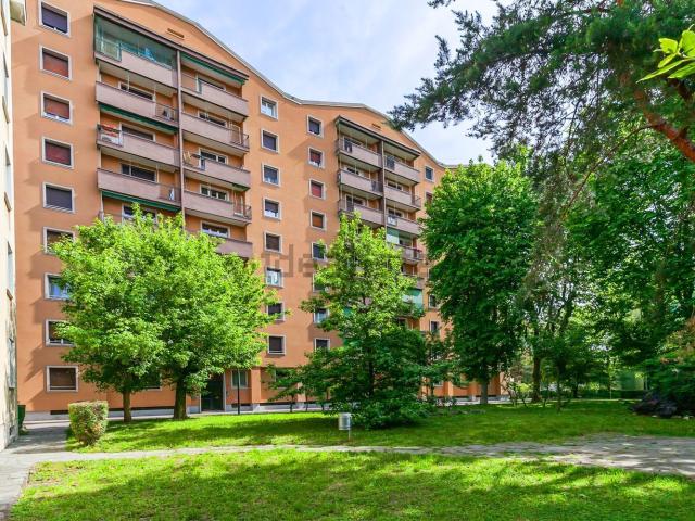 Appartamento in vendita di 80 m² in Via Teano, 21