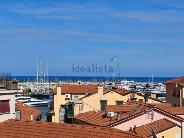 Appartamento in vendita di 80 m² in Via Tomasso Gazo