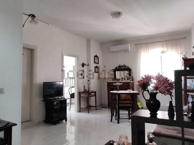 Appartamento in vendita di 80 m² in Via Torrino, 21