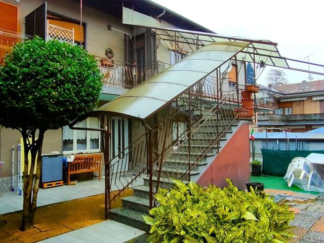 Appartamento in vendita di 80 m² in Via Tre Cascine