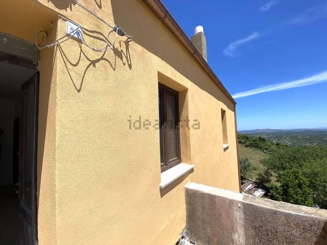 Appartamento in vendita di 80 m² in Via Trentino