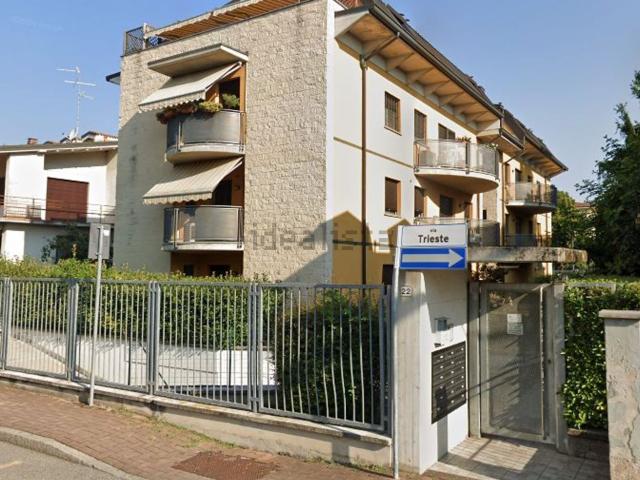 Appartamento in vendita di 80 m² in Via Trieste