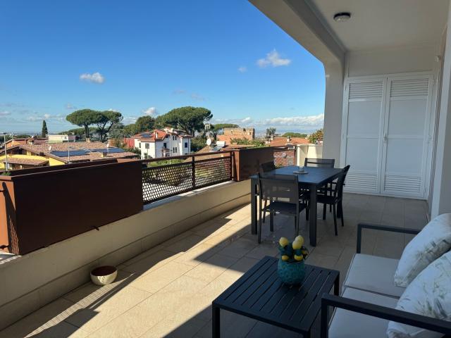 Appartamento in vendita di 80 m² in Via Tuscolana, 1709