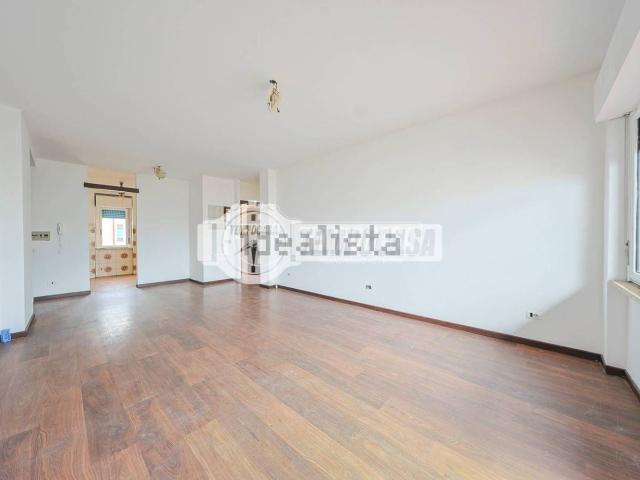 Appartamento in vendita di 80 m² in Via Tuscolo