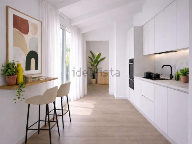 Appartamento in vendita di 80 m² in Via Ugo Foscolo, 42