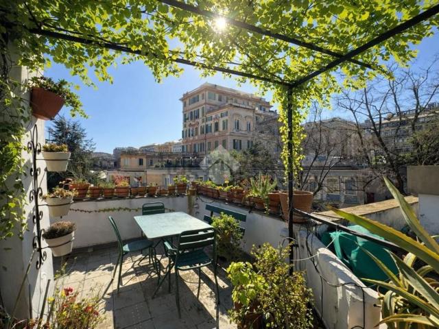 Appartamento in vendita di 80 m² in Via Ugo Foscolo, 15