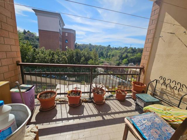 Appartamento in vendita di 80 m² in Via Ugo Ferroni
