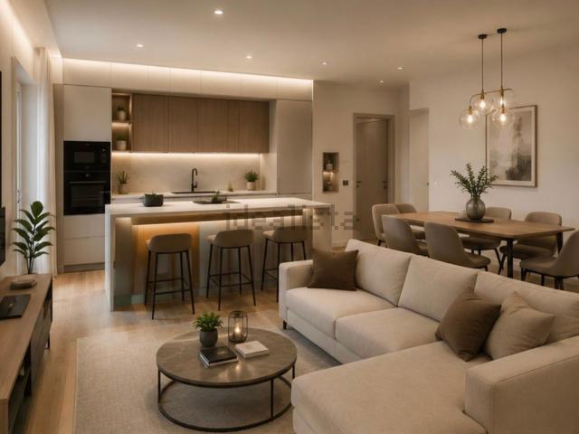 Appartamento in vendita di 80 m² in Via Umberto Maddalena, 5