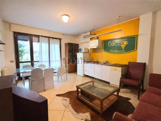 Appartamento in vendita di 80 m² in Via Umberto Giordano