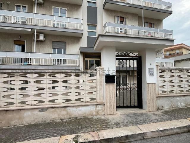 Appartamento in vendita di 80 m² in Via Valle e Giglioli, 8