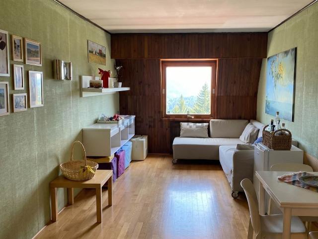 Appartamento in vendita di 80 m² in Via Valle Gelata, 2