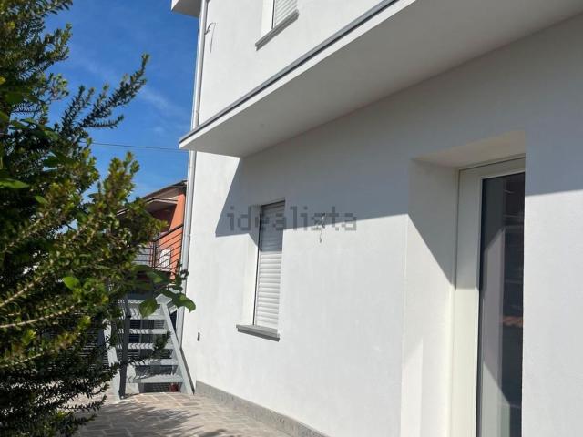 Appartamento in vendita di 80 m² in Via Varzi, 36