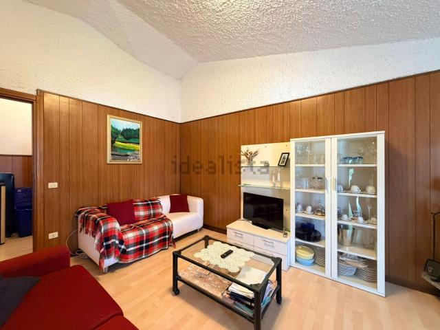 Appartamento in vendita di 80 m² in Via Vittorio Veneto, 102