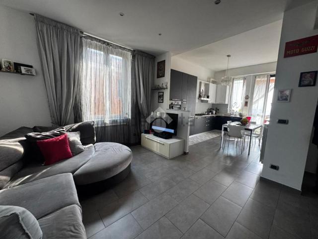 Appartamento in vendita di 80 m² in Via Vittorio Battaglini, 4