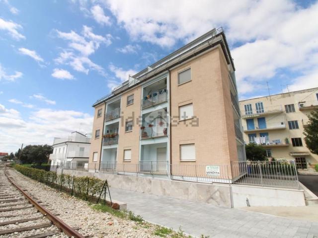 Appartamento in vendita di 80 m² in Via Vittorio Berardi, 49