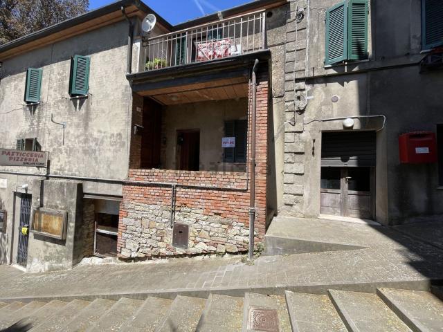 Appartamento in vendita di 80 m² in Via Achille Lemmi