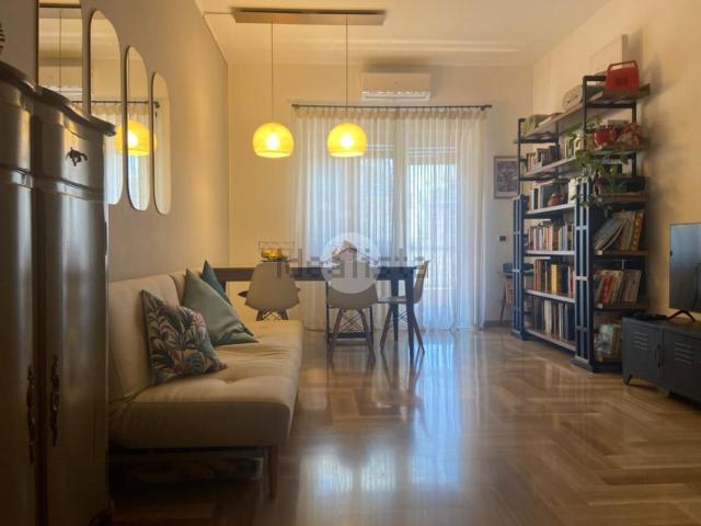 Appartamento in vendita di 80 m² in Via Adolfo Albertazzi, 106
