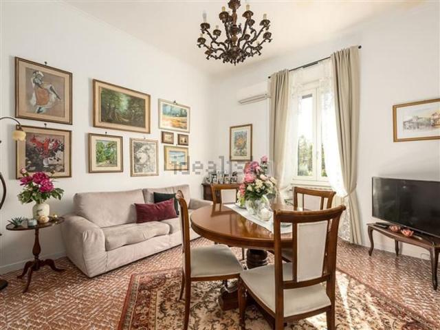 Appartamento in vendita di 80 m² in Via Adalberto