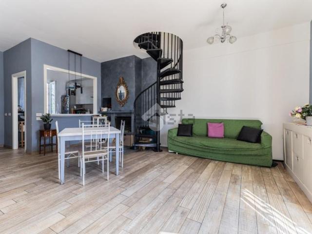 Appartamento in vendita di 80 m² in Via Adria, 52