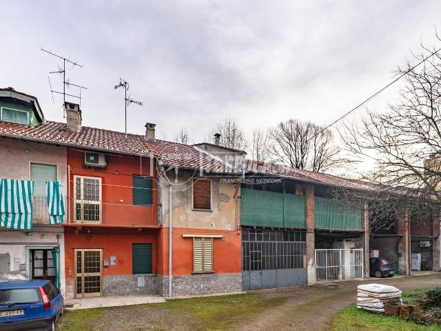 Appartamento in vendita di 80 m² in Via Adua