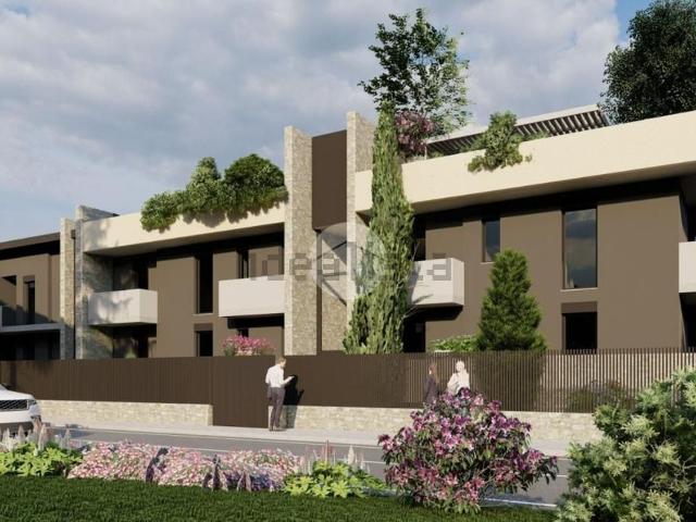 Appartamento in vendita di 80 m² in Via Alberto Chiarini
