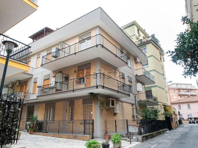 Appartamento in vendita di 80 m² in Via Alcide de Gasperi, 6