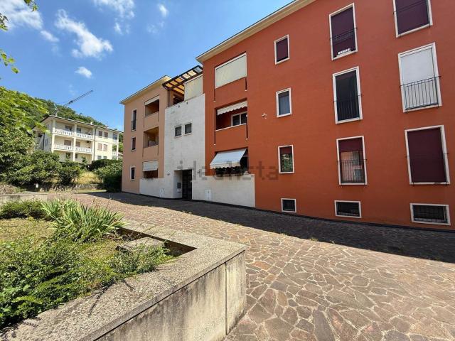 Appartamento in vendita di 80 m² in Via Alcide de Gasperi