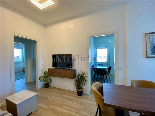 Appartamento in vendita di 80 m² in Via Alessandro Manzoni