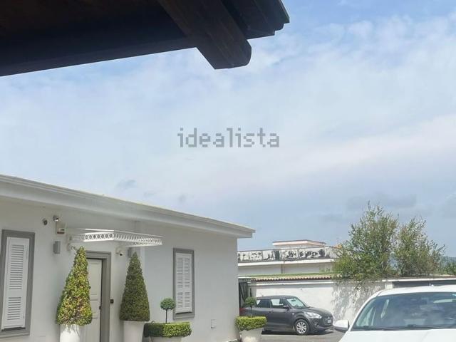 Appartamento in vendita di 80 m² in Via Alessandro Manzoni