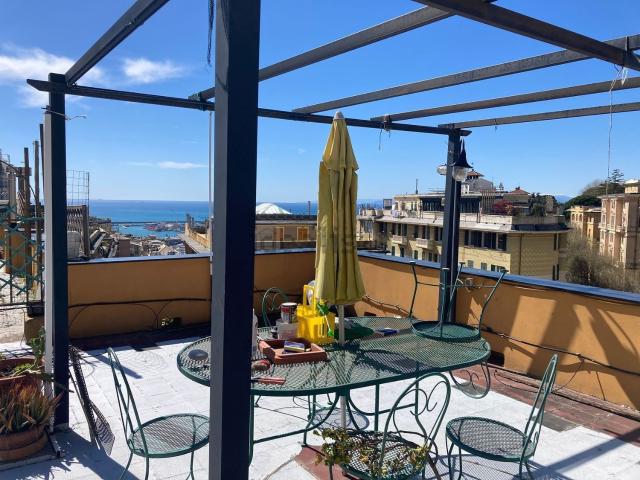 Appartamento in vendita di 80 m² in Via Ameglia