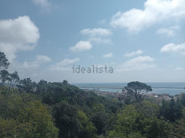 Appartamento in vendita di 80 m² in Via Amerigo Vespucci, 49