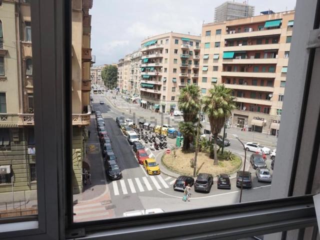 Appartamento in vendita di 80 m² in Via Antonio Cantore