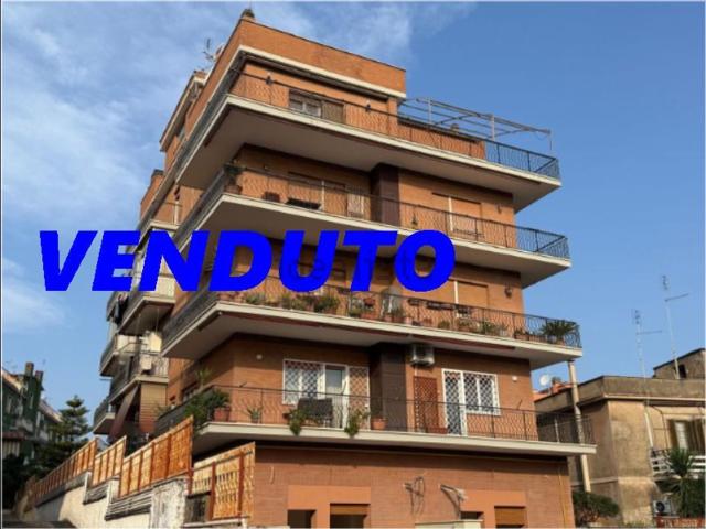 Appartamento in vendita di 80 m² in Via Antonio Pane, 60